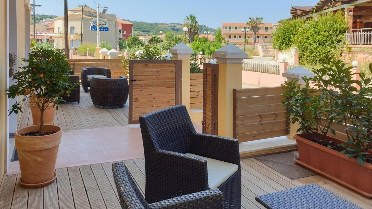 Helen Apartments & Studios آغيوس ستيفانوس المظهر الخارجي الصورة